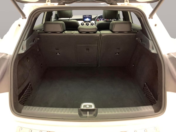 Used Mercedes-Benz GLA 2019 for sale - 76312800: Photo 46