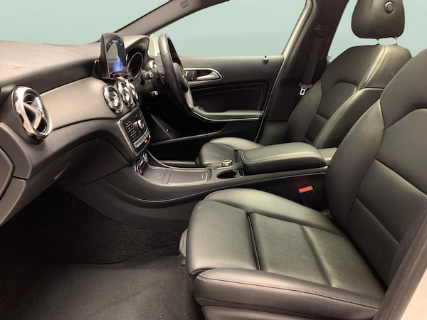 Used Mercedes-Benz GLA 2019 for sale - 76312800: Photo 4