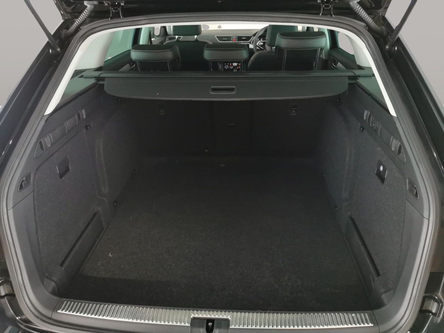 Used Skoda Superb 2022 for sale - 77135158: Photo 25