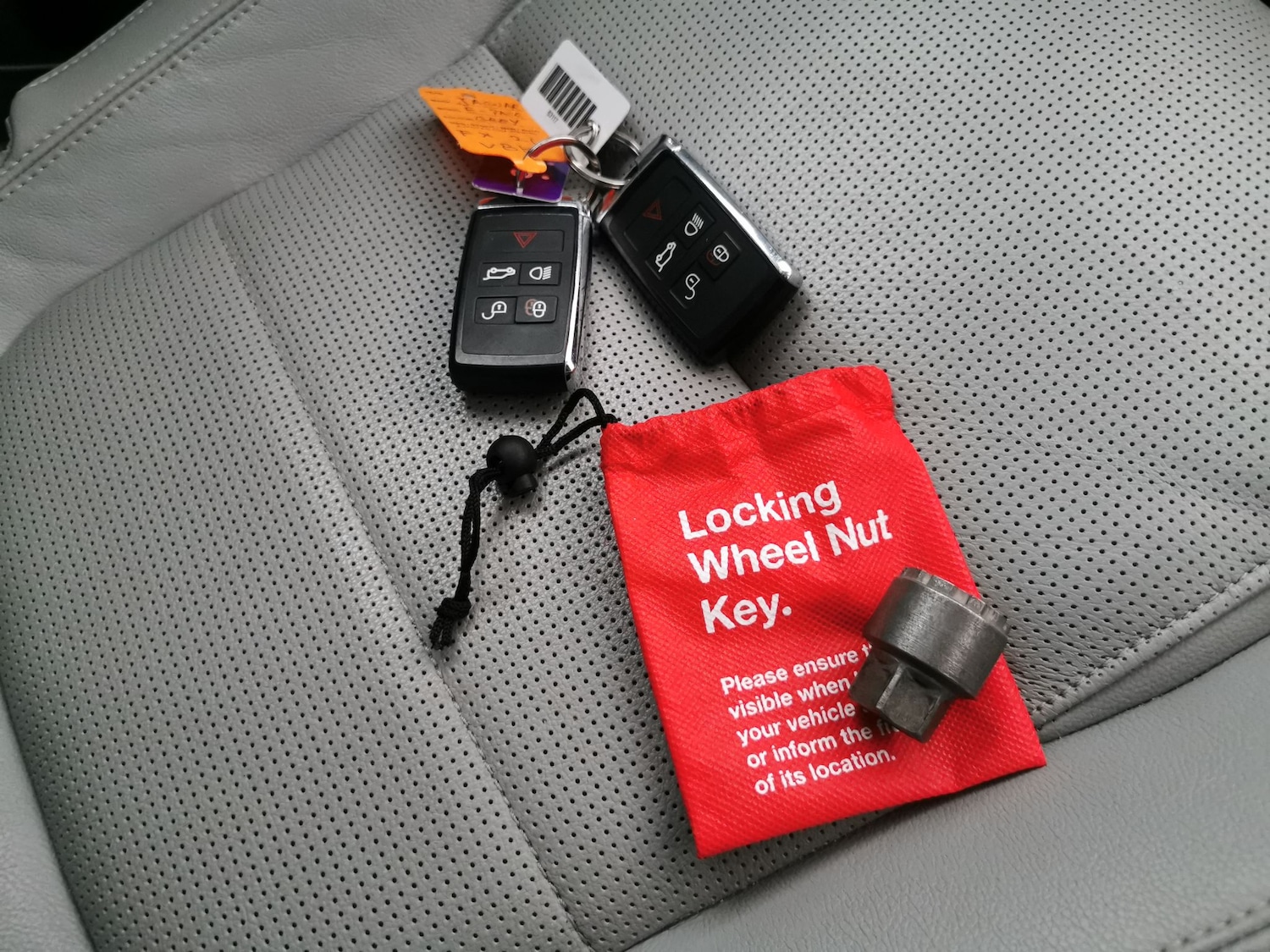 Used Jaguar E-Pace 2021 for sale - 77198659: Photo 31