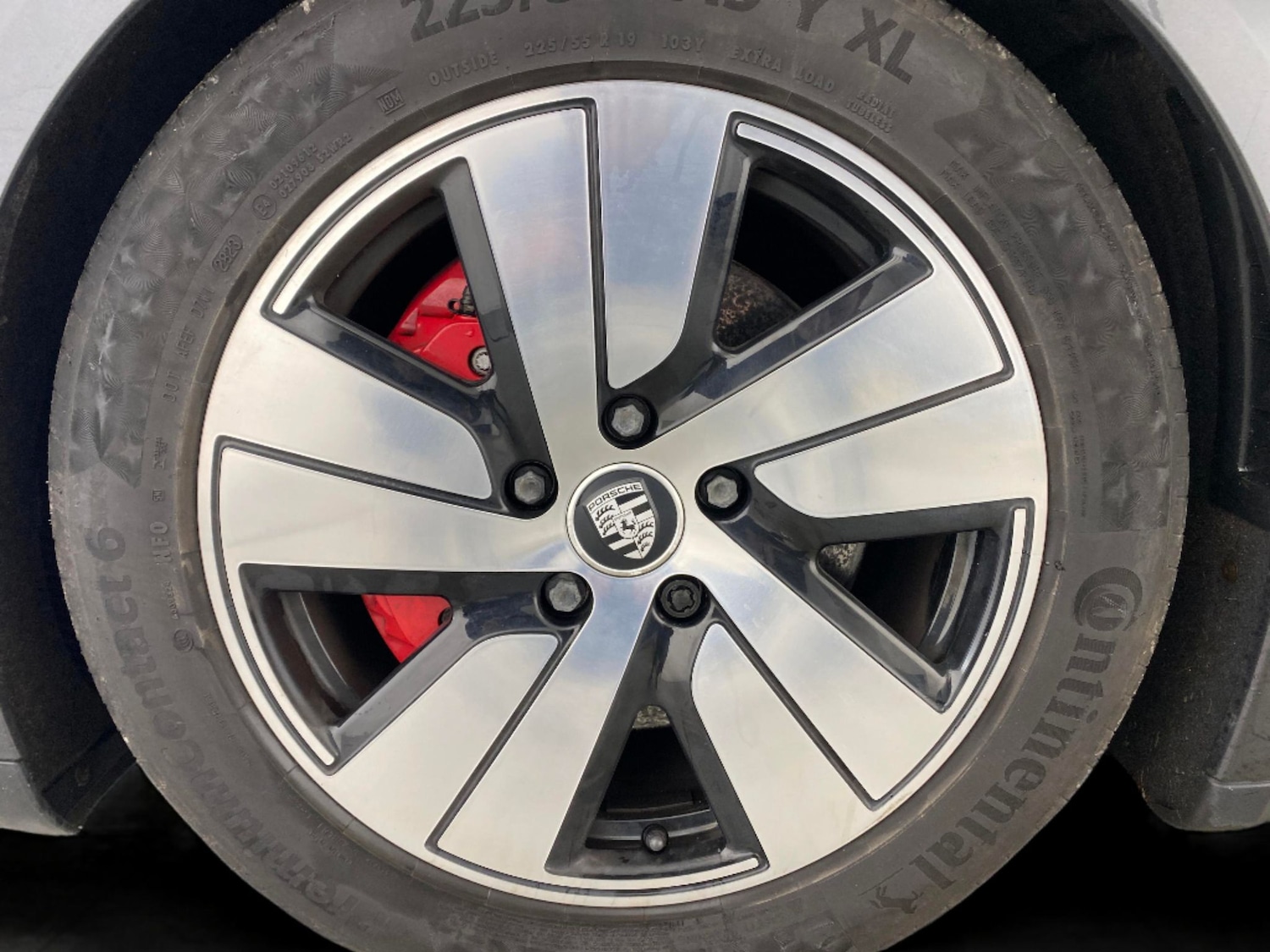 Used Porsche Taycan 2020 for sale - 77397624: Photo 21