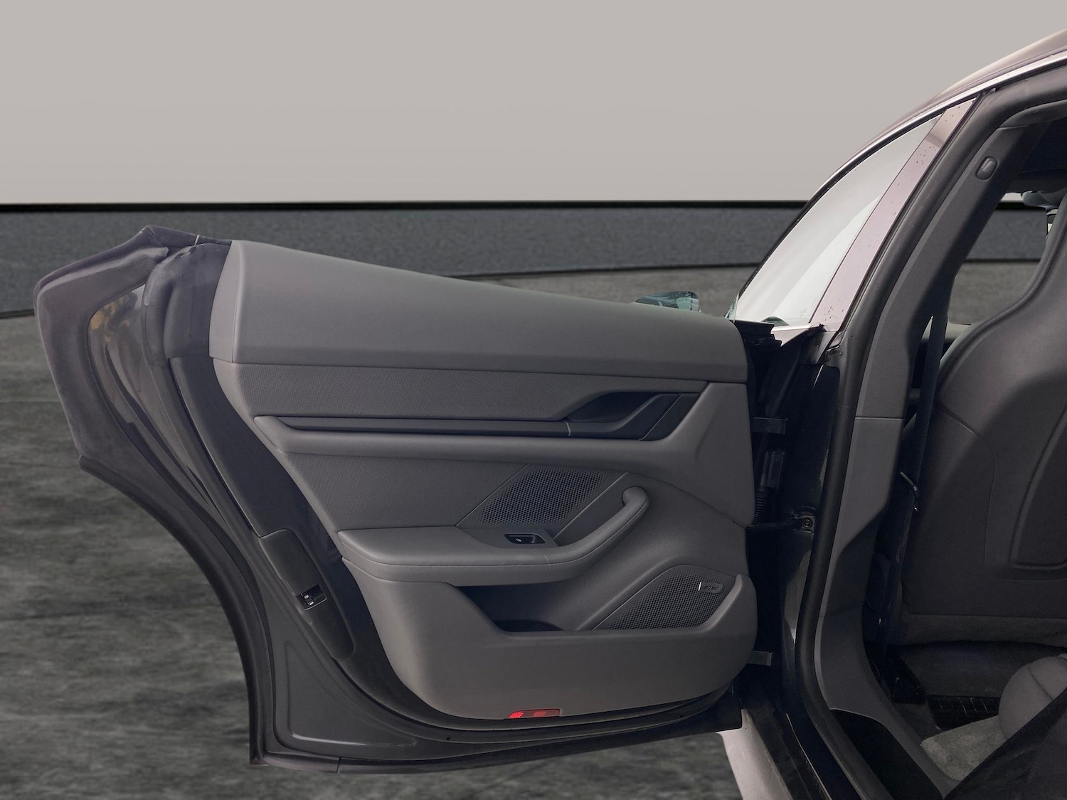 Used Porsche Taycan 2020 for sale - 77397624: Photo 26