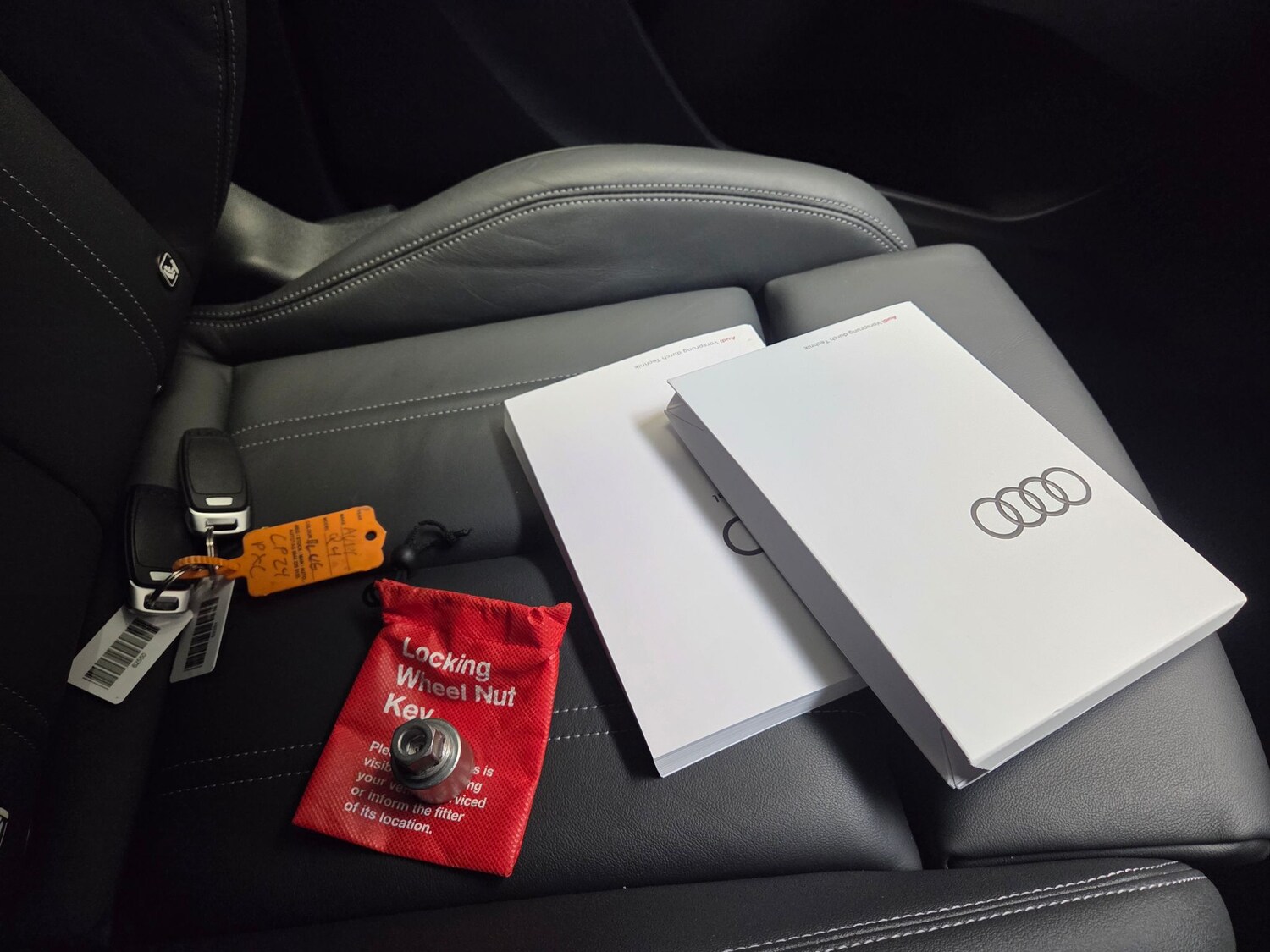 Used Audi Q4 e-tron 2024 for sale - 77942546: Photo 32