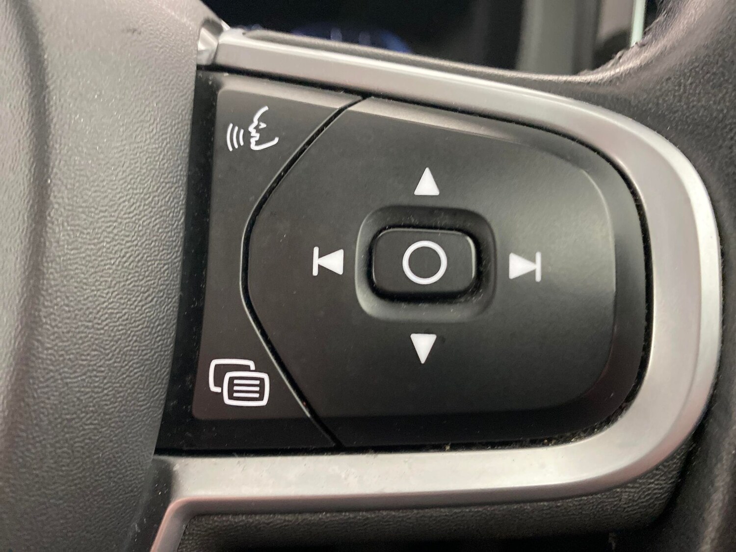 Used Volvo XC60 2020 for sale - 78094152: Photo 19