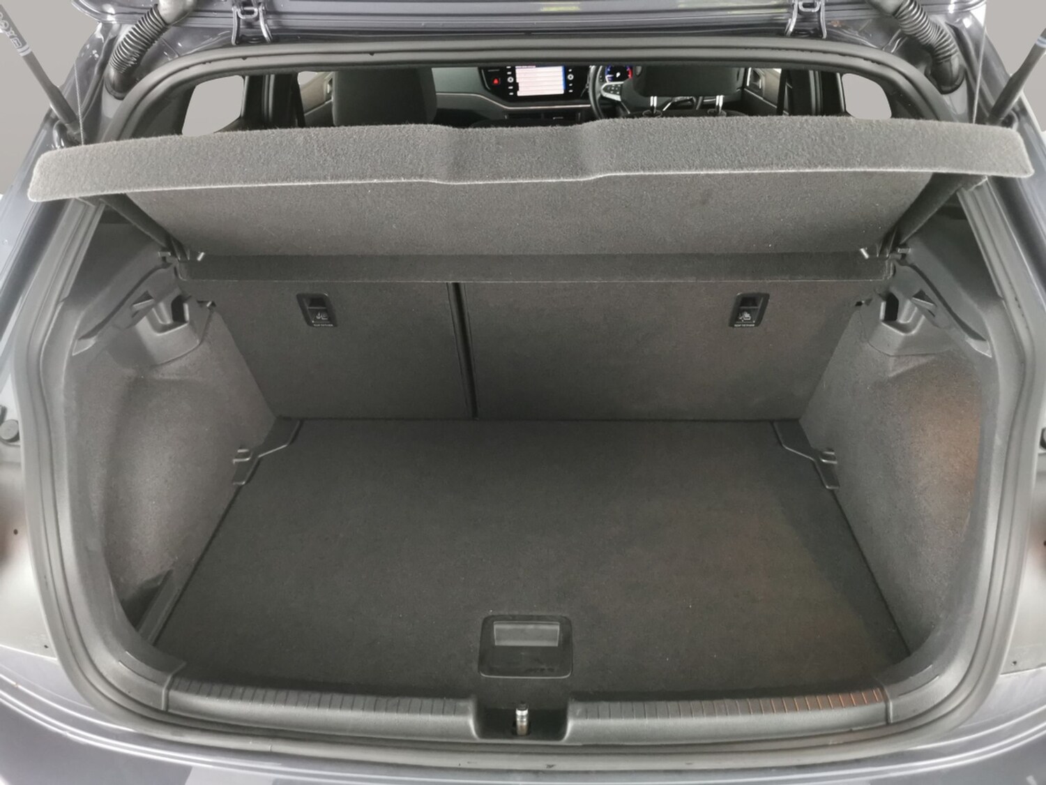 Used Volkswagen Polo 2022 for sale - 77648528: Photo 31