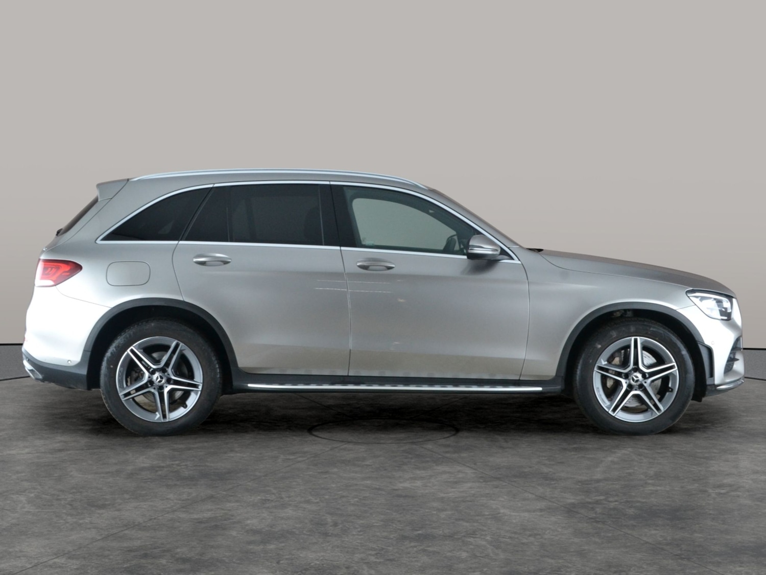 Used Mercedes-Benz GLC 2020 for sale - 77648515: Photo 10