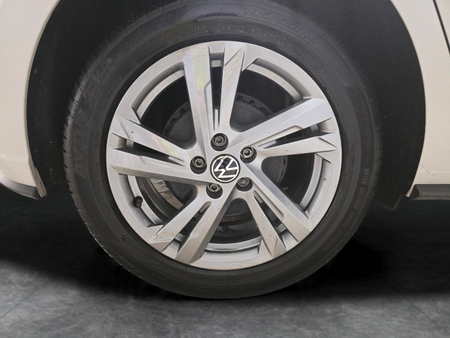 Used Volkswagen Polo 2022 for sale - 77648508: Photo 24