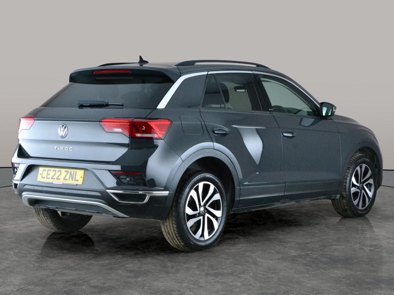 Used Volkswagen T-Roc 2022 for sale - 78000879: Photo 9