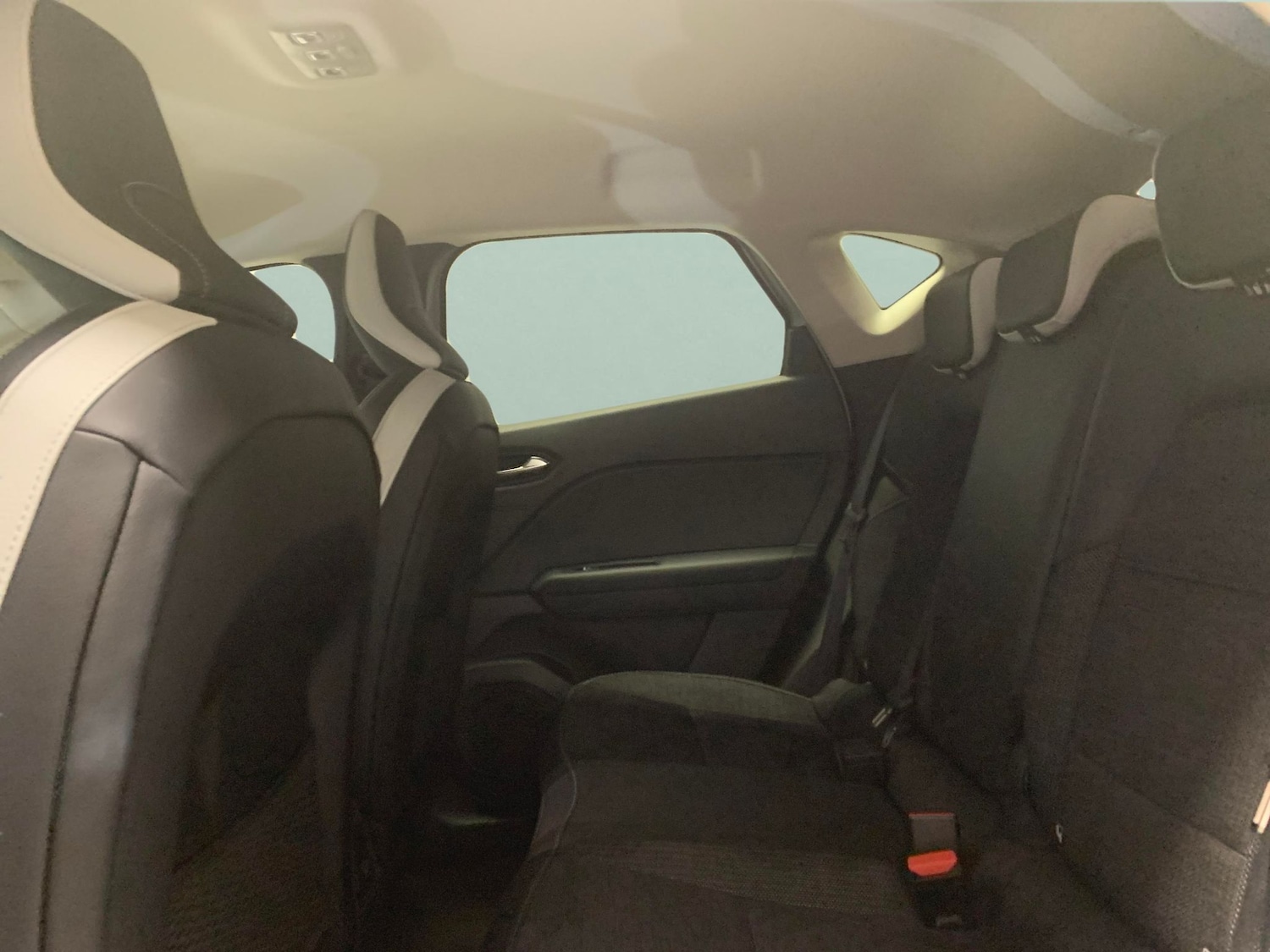 Used Renault Captur 2023 for sale - 77318614: Photo 23