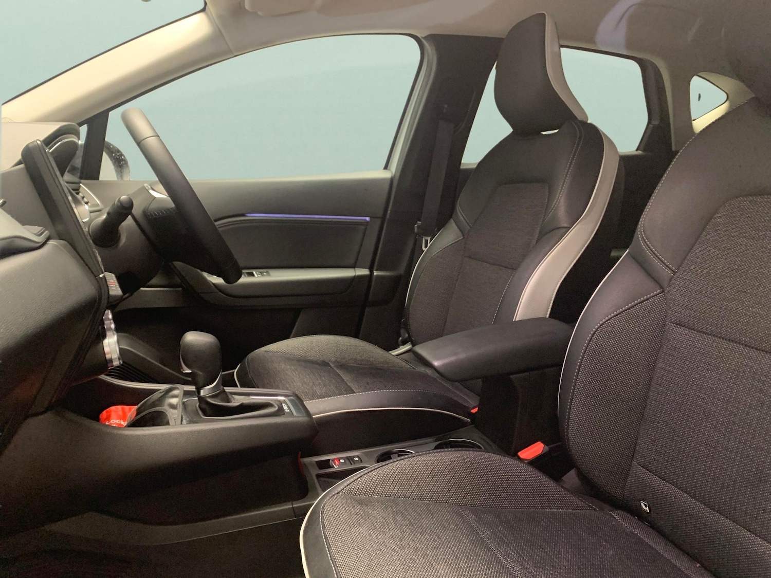 Used Renault Captur 2023 for sale - 77318614: Photo 4