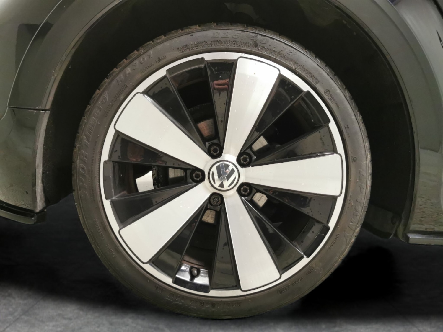 Used Volkswagen Beetle 2018 for sale - 77810660: Photo 22