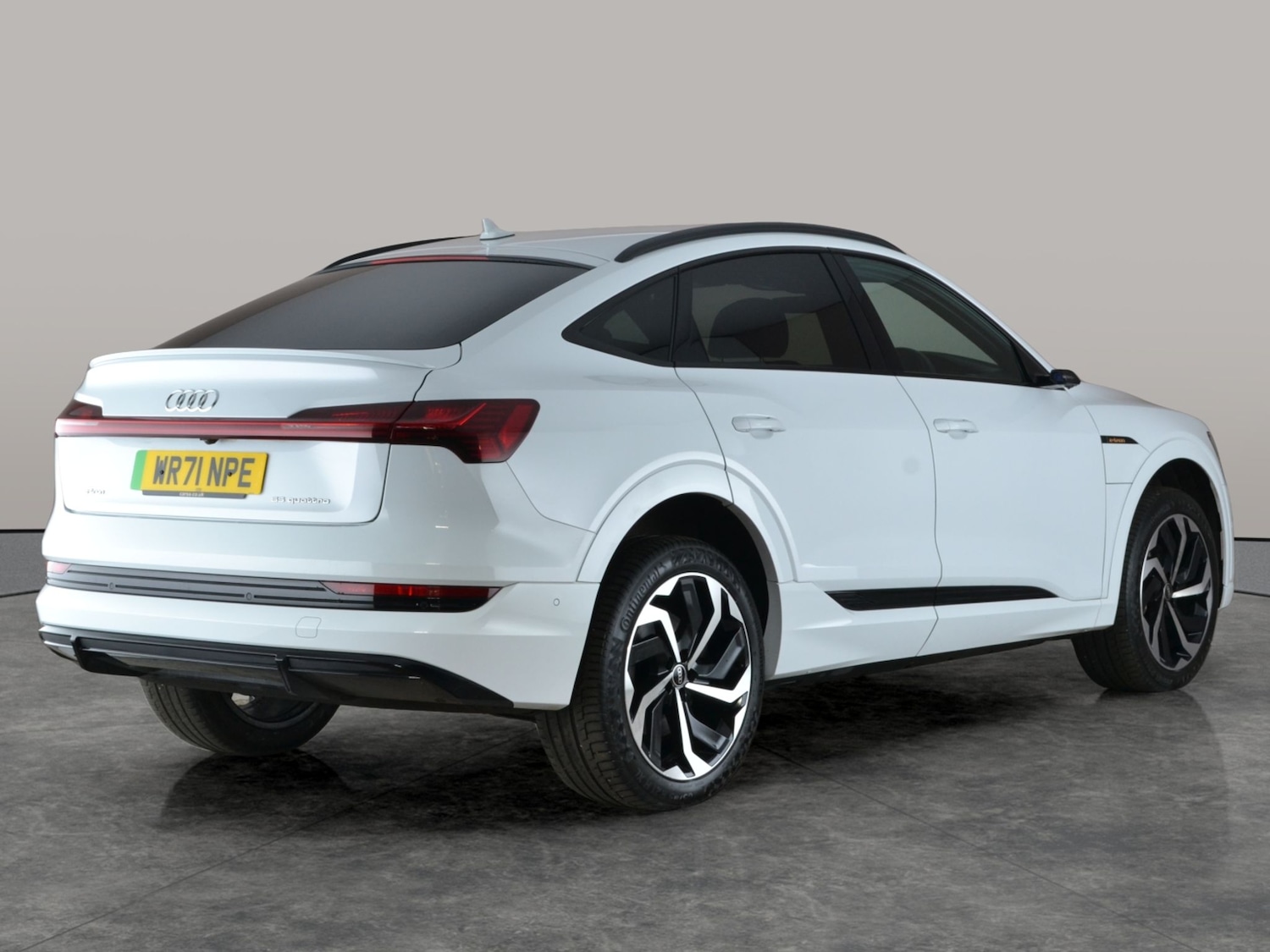 Used Audi e-tron 2022 for sale - 78218534: Photo 11