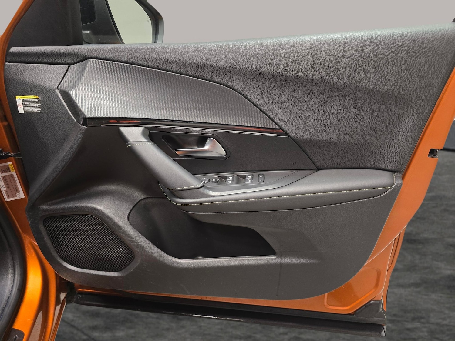 Used Peugeot E-2008 2022 for sale - 76540349: Photo 29