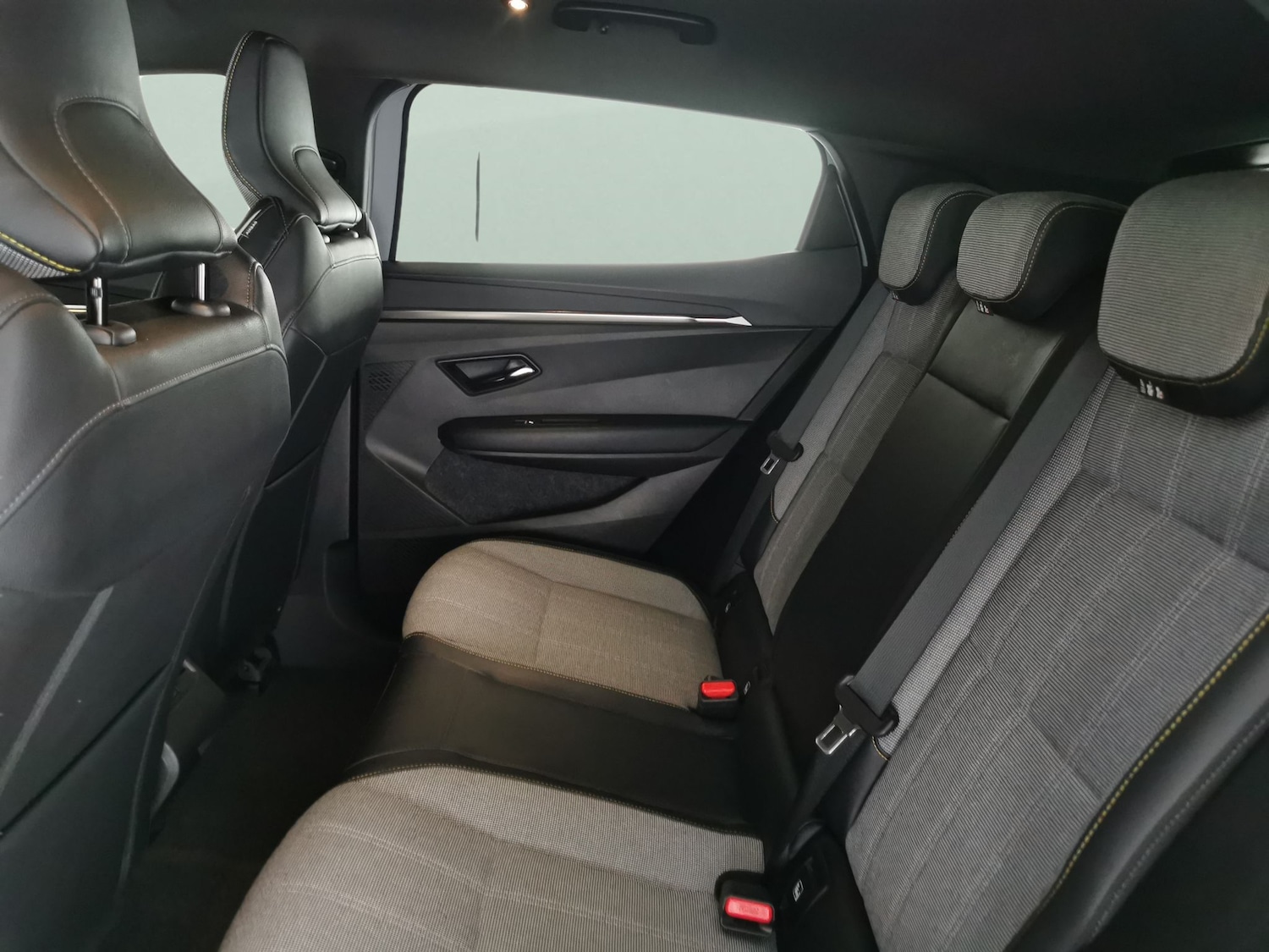 Used Renault Megane E Tech for sale - 77245996: Photo 30