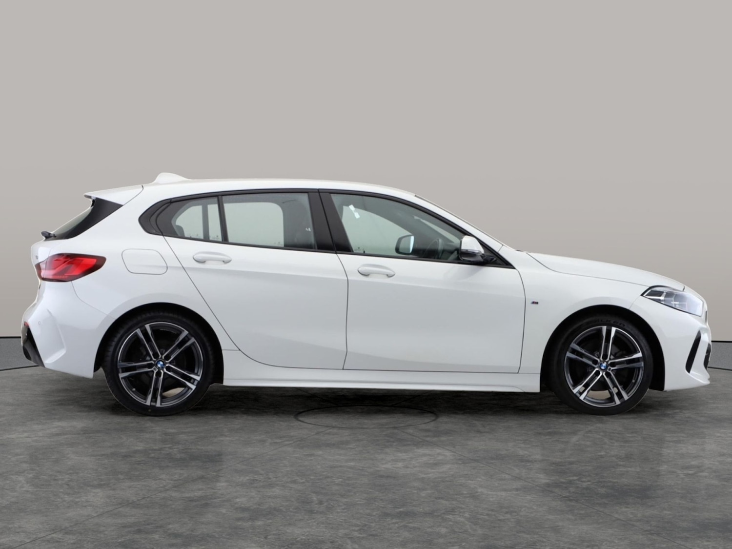 Used BMW 1 Series 2022 for sale - 77208070: Photo 5