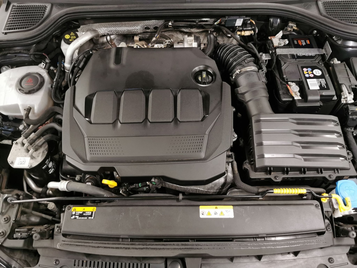 Used Volkswagen Golf 2020 for sale - 77083513: Photo 33