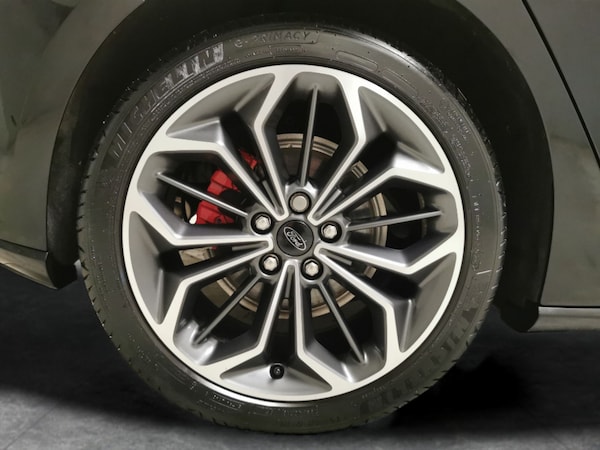 Used Ford Focus 2023 for sale - 76312754: Photo 32