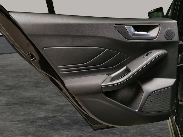 Used Ford Focus 2023 for sale - 76312754: Photo 36