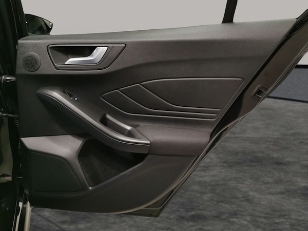 Used Ford Focus 2023 for sale - 76312754: Photo 37