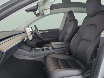 Used Tesla Model Y 2023 for sale - 77896672: Photo