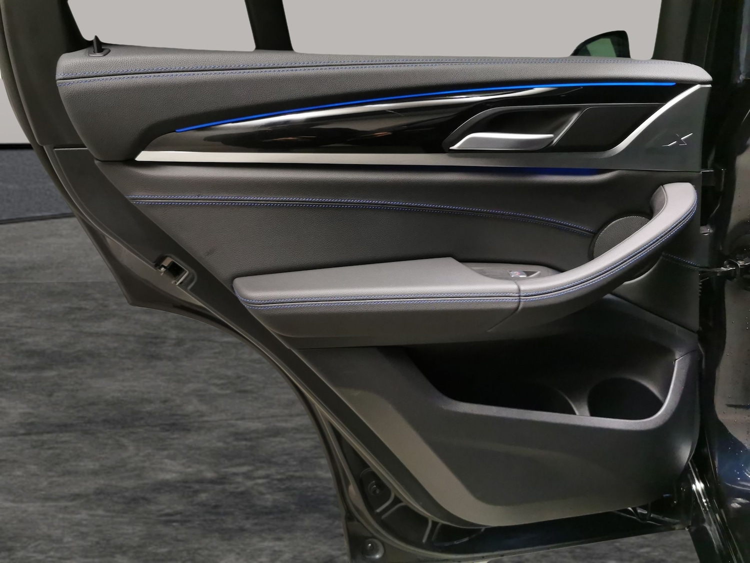 Used BMW iX3 2022 for sale - 77055803: Photo 32