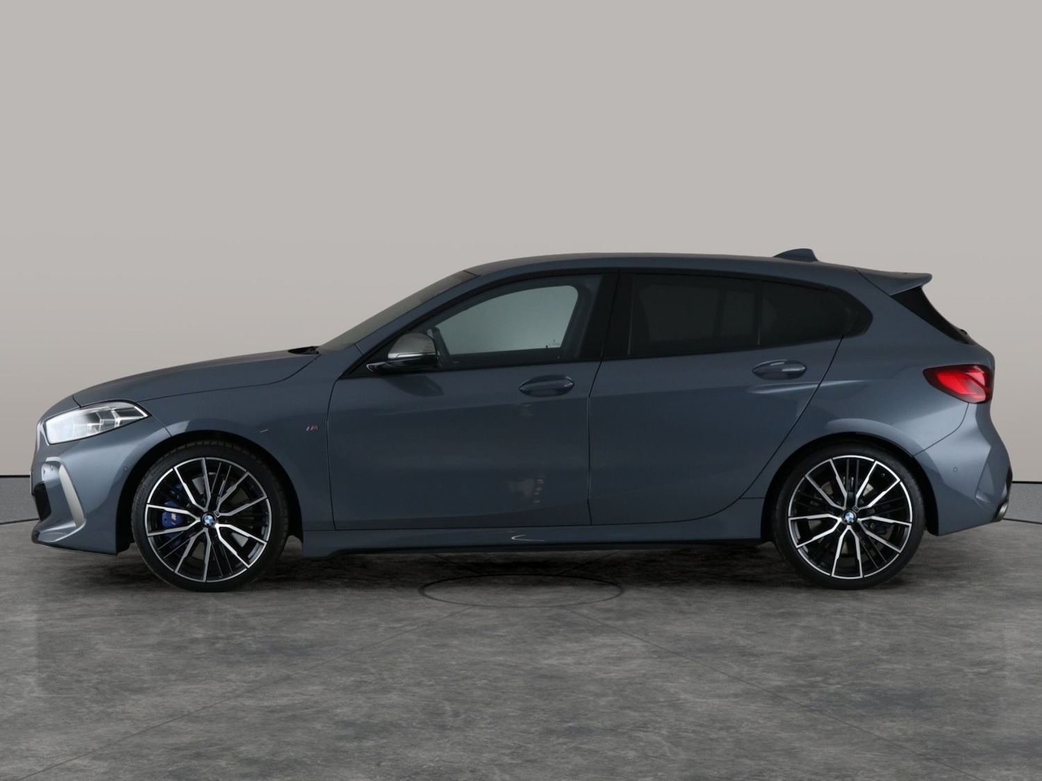 Used BMW 1 Series 2024 for sale - 76353497: Photo 19