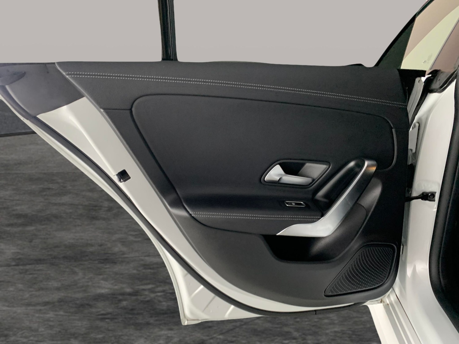 Used Mercedes-Benz CLA 2022 for sale - 77059223: Photo 31