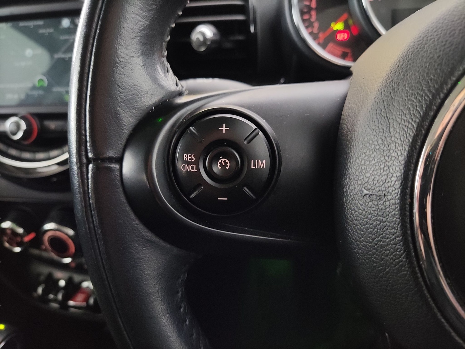 Used MINI Clubman 2018 for sale - 78178178: Photo 18