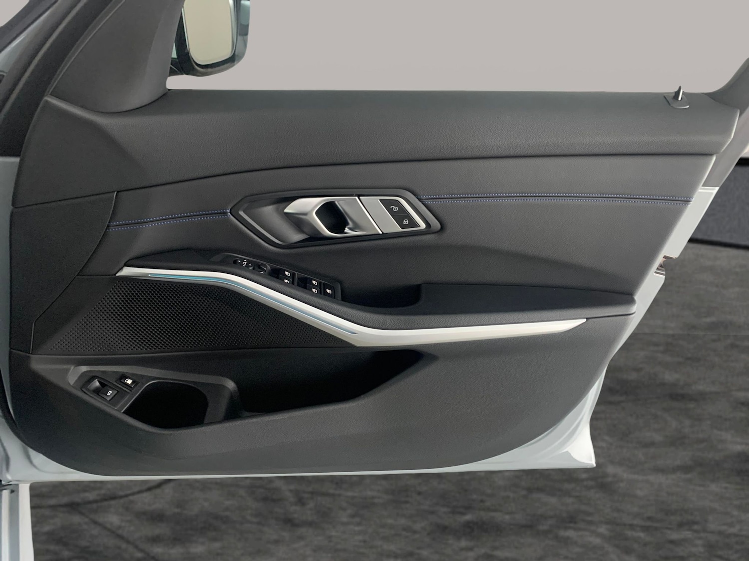 Used BMW 3 Series 2022 for sale - 76480114: Photo 38