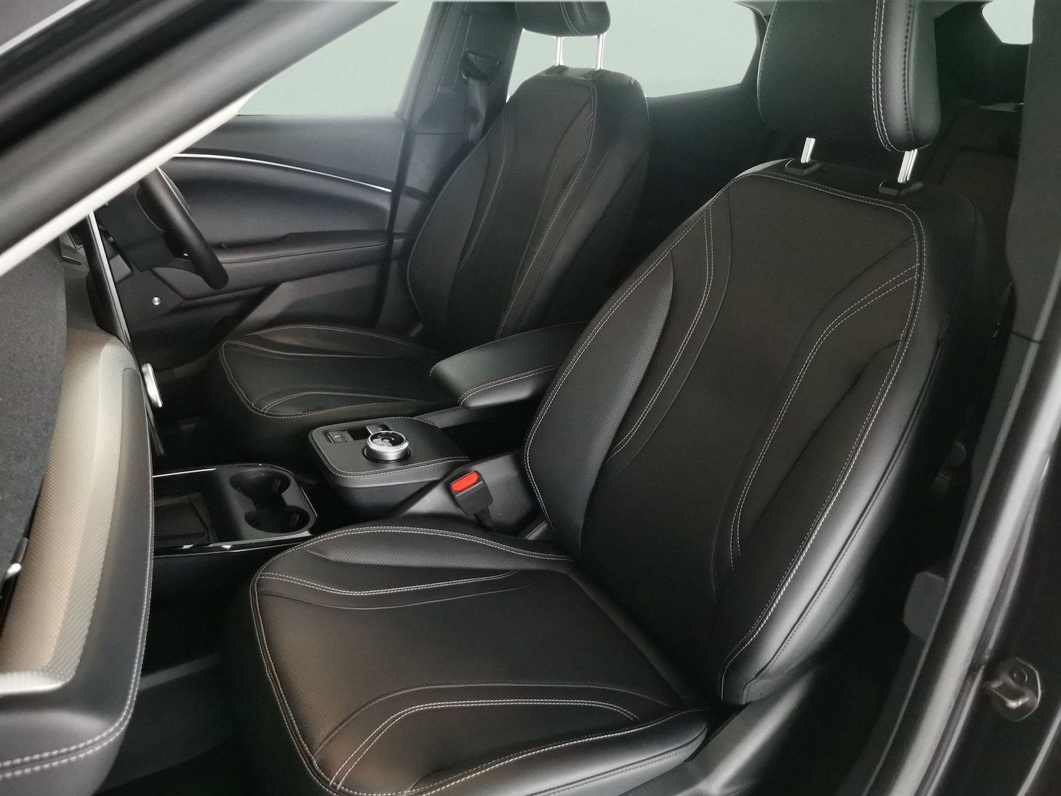 Used Ford Mustang Mach-E 2024 for sale - 77555751: Photo 8