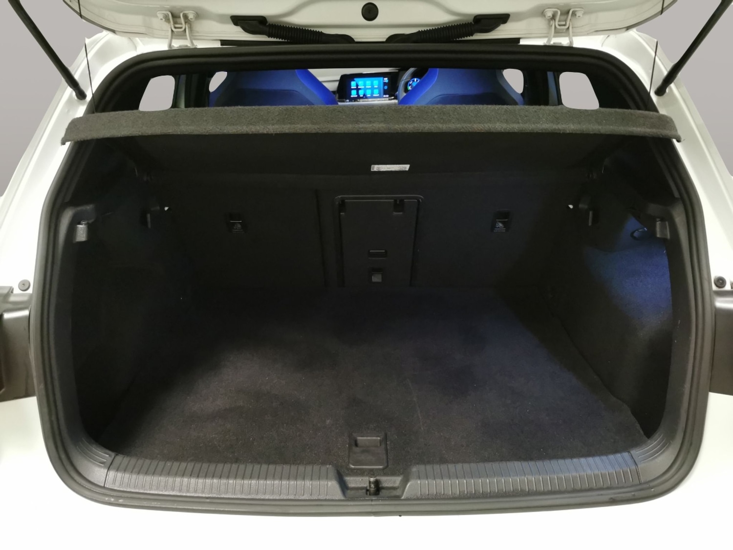 Used Volkswagen Golf 2021 for sale - 77262141: Photo 33