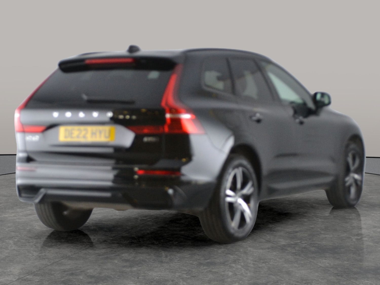 Used Volvo XC60 2022 for sale - 77170878: Photo 11