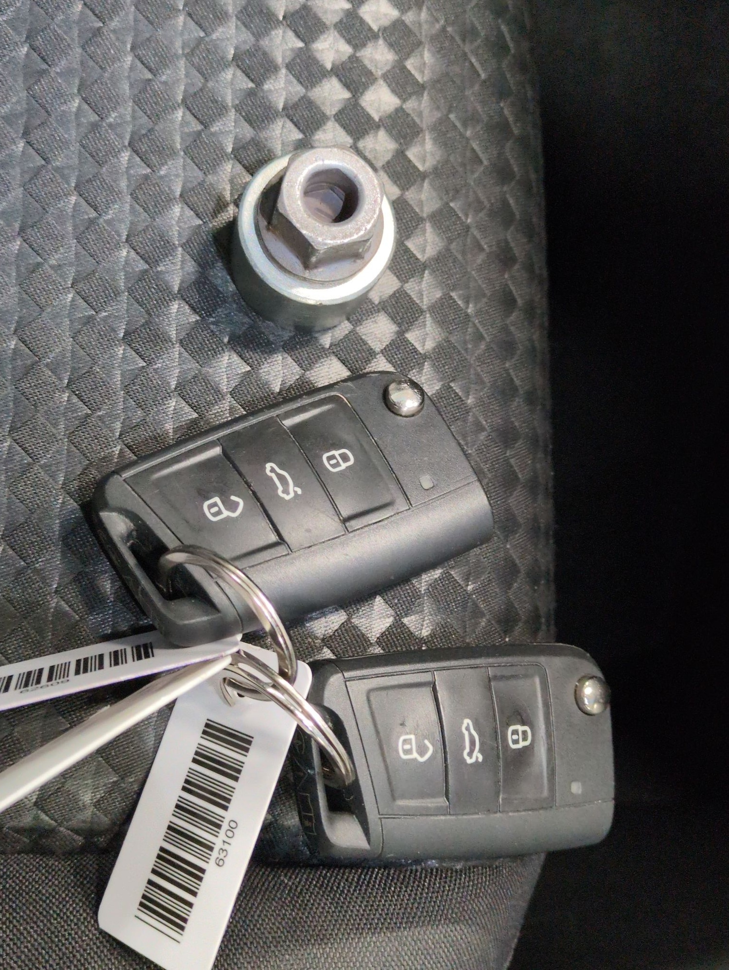 Used Volkswagen T-Cross for sale - 77221451: Photo 29