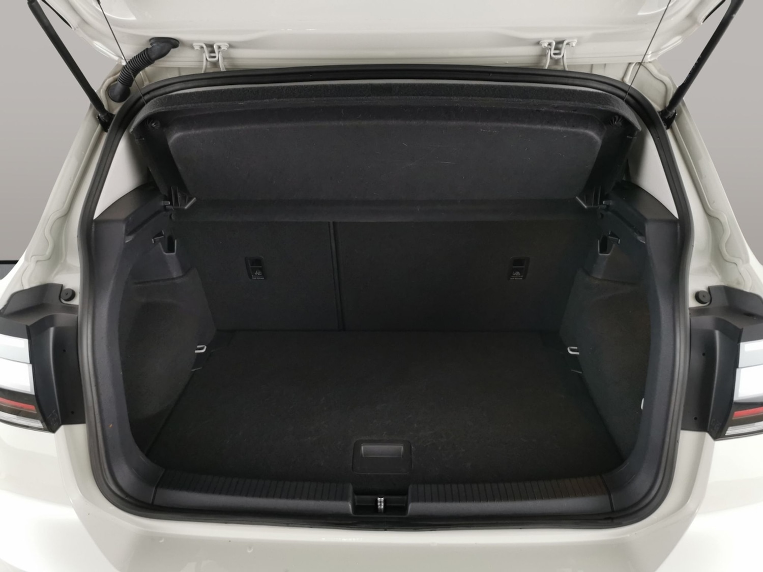 Used Volkswagen T-Cross for sale - 77221451: Photo 31