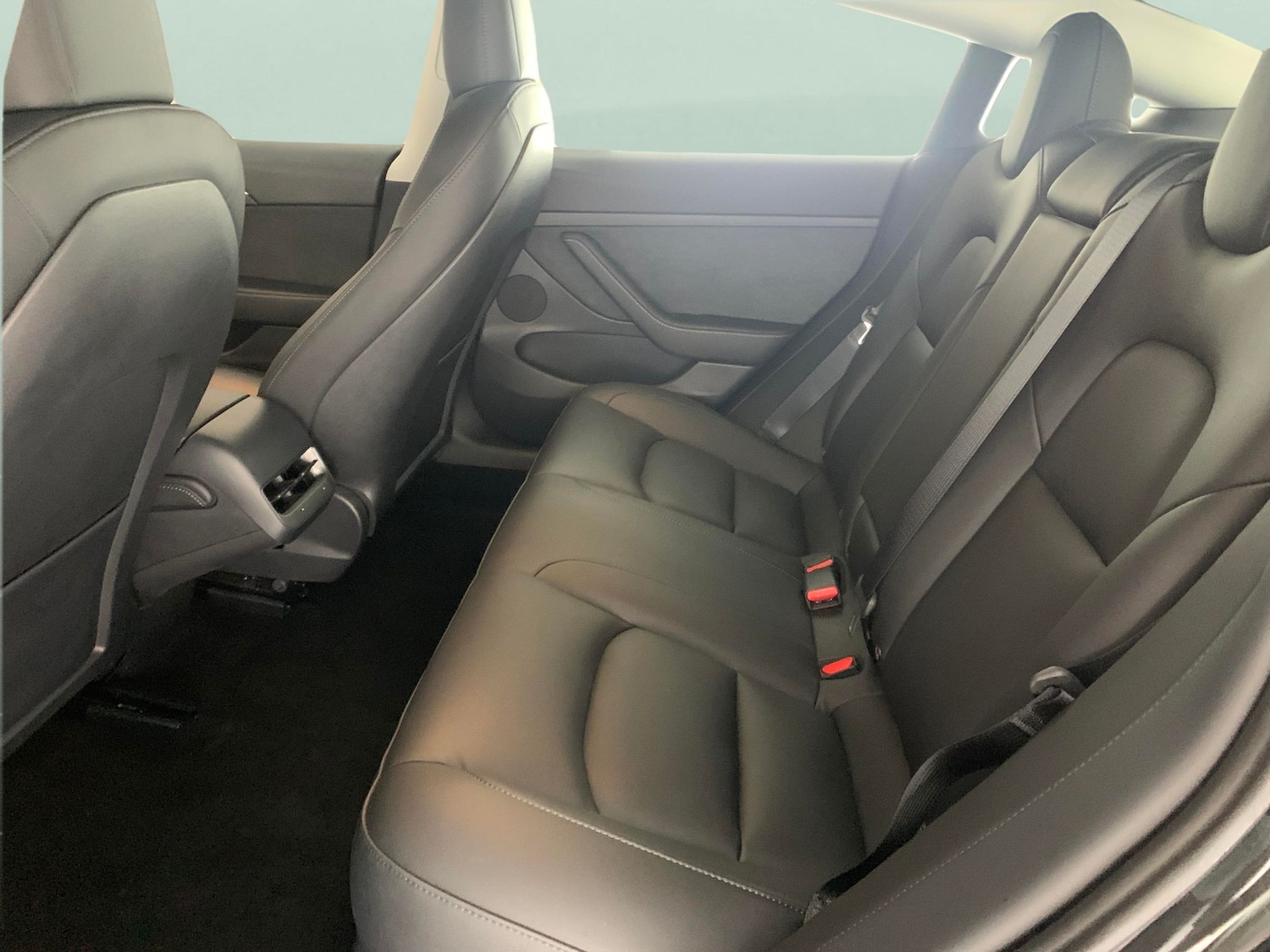 Used Tesla Model 3 2021 for sale - 76947101: Photo 27