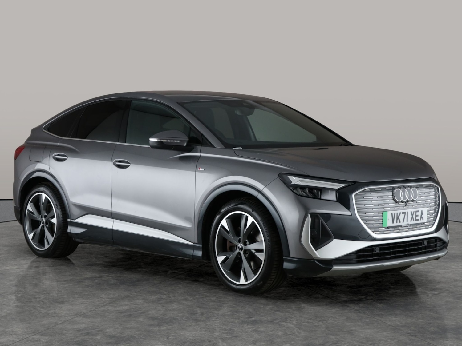 Used Audi Q4 e-tron 2021 for sale - 76738474: Photo 8