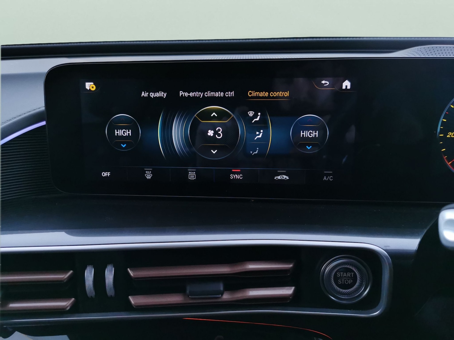 Used Mercedes-Benz EQC 2021 for sale - 76782005: Photo 19