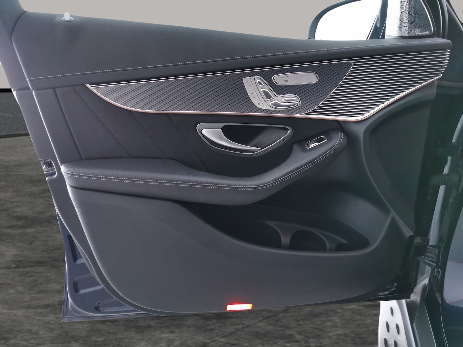 Used Mercedes-Benz EQC 2021 for sale - 76782005: Photo 28