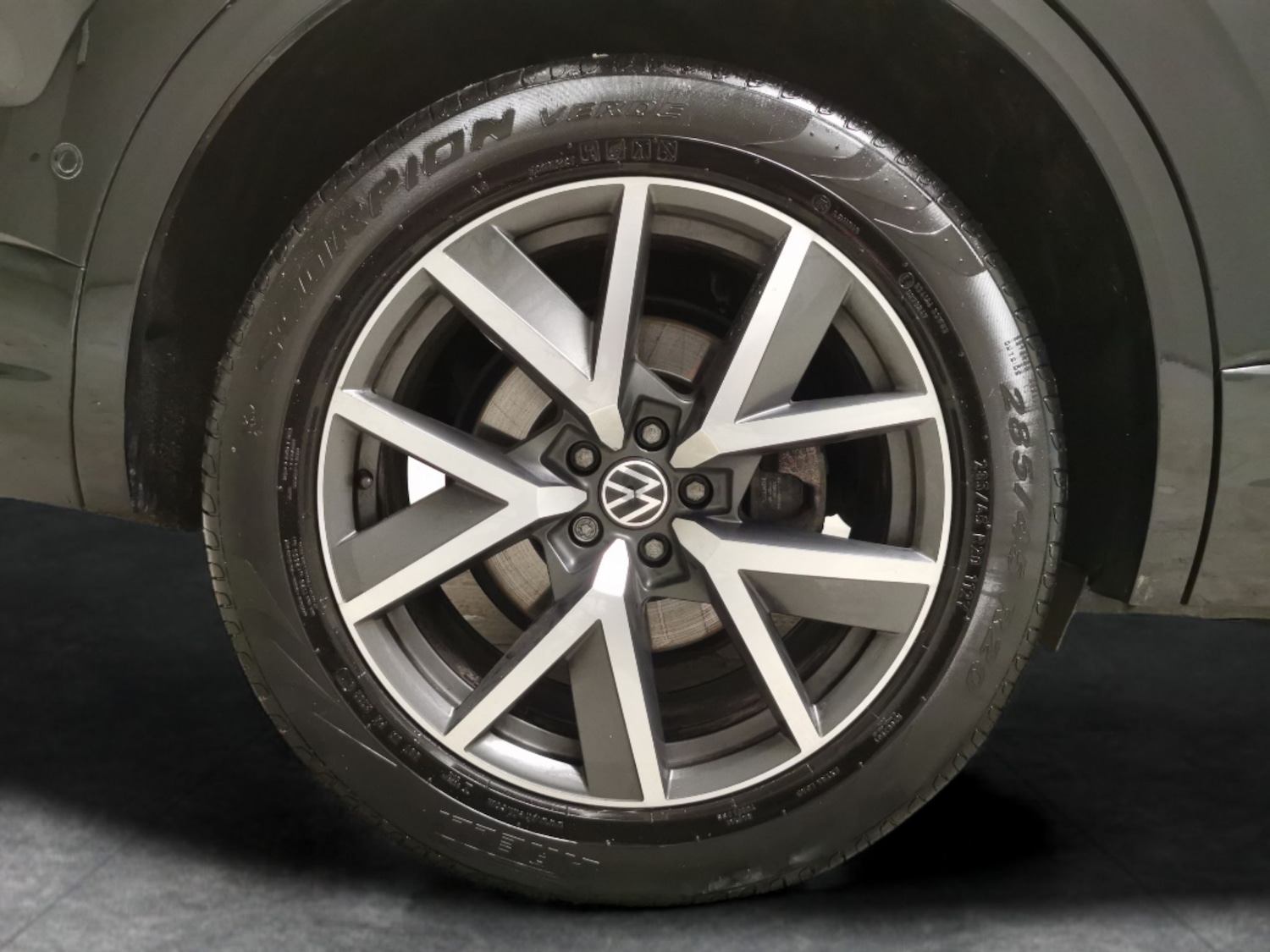 Used Volkswagen Touareg 2023 for sale - 77274273: Photo 25