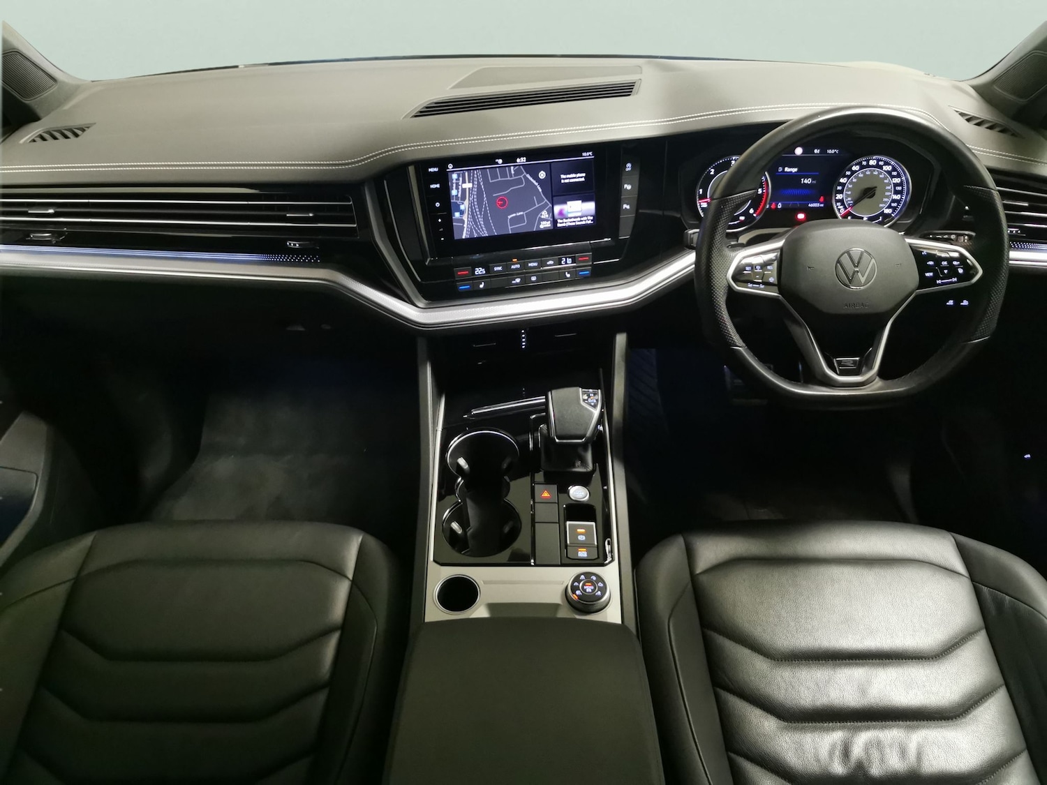 Used Volkswagen Touareg 2023 for sale - 77274273: Photo 8