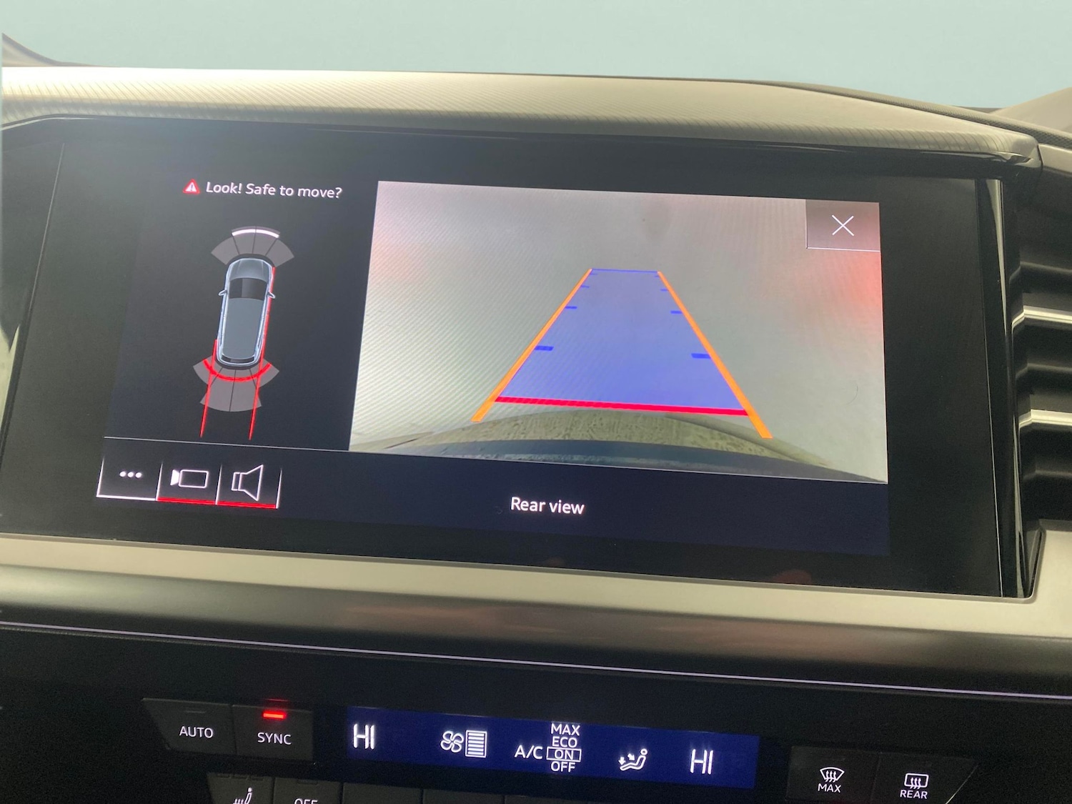 Used Audi Q4 e-tron 2022 for sale - 77529988: Photo 6