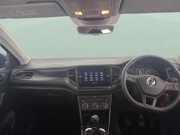 Used Volkswagen T-Roc 2021 for sale - 78211075: Photo