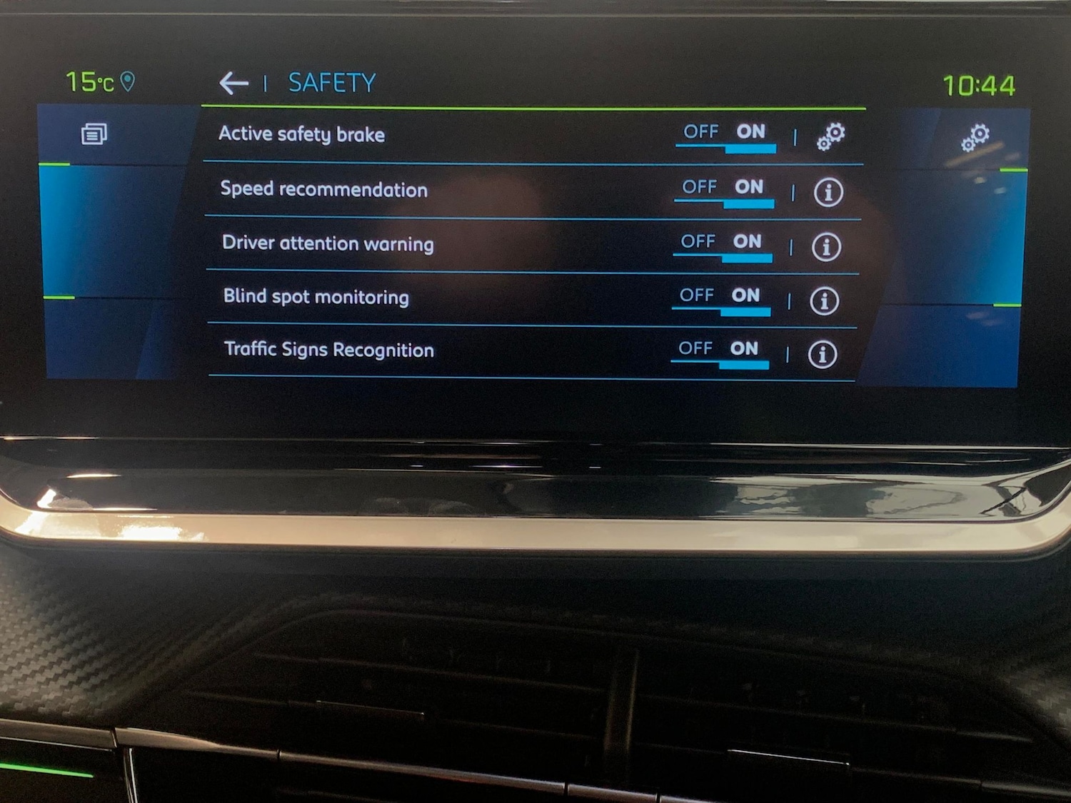 Used Peugeot E-2008 2023 for sale - 76555028: Photo 21