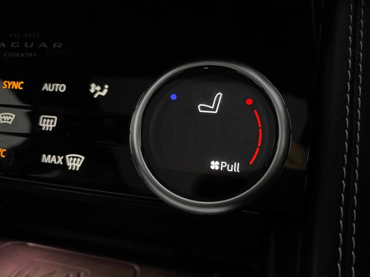 Used Jaguar F-Pace 2023 for sale - 76941177: Photo 27