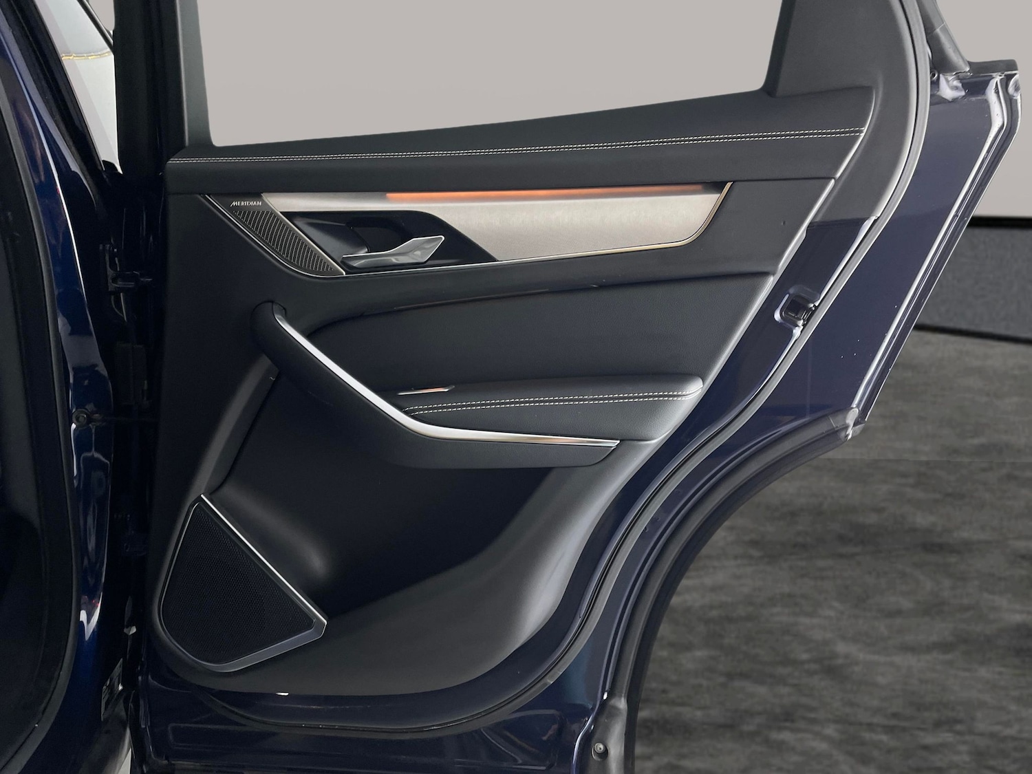 Used Jaguar F-Pace 2023 for sale - 76941177: Photo 40