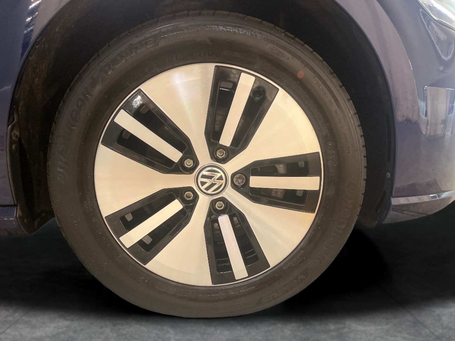 Used Volkswagen Golf 2020 for sale - 77691287: Photo 20