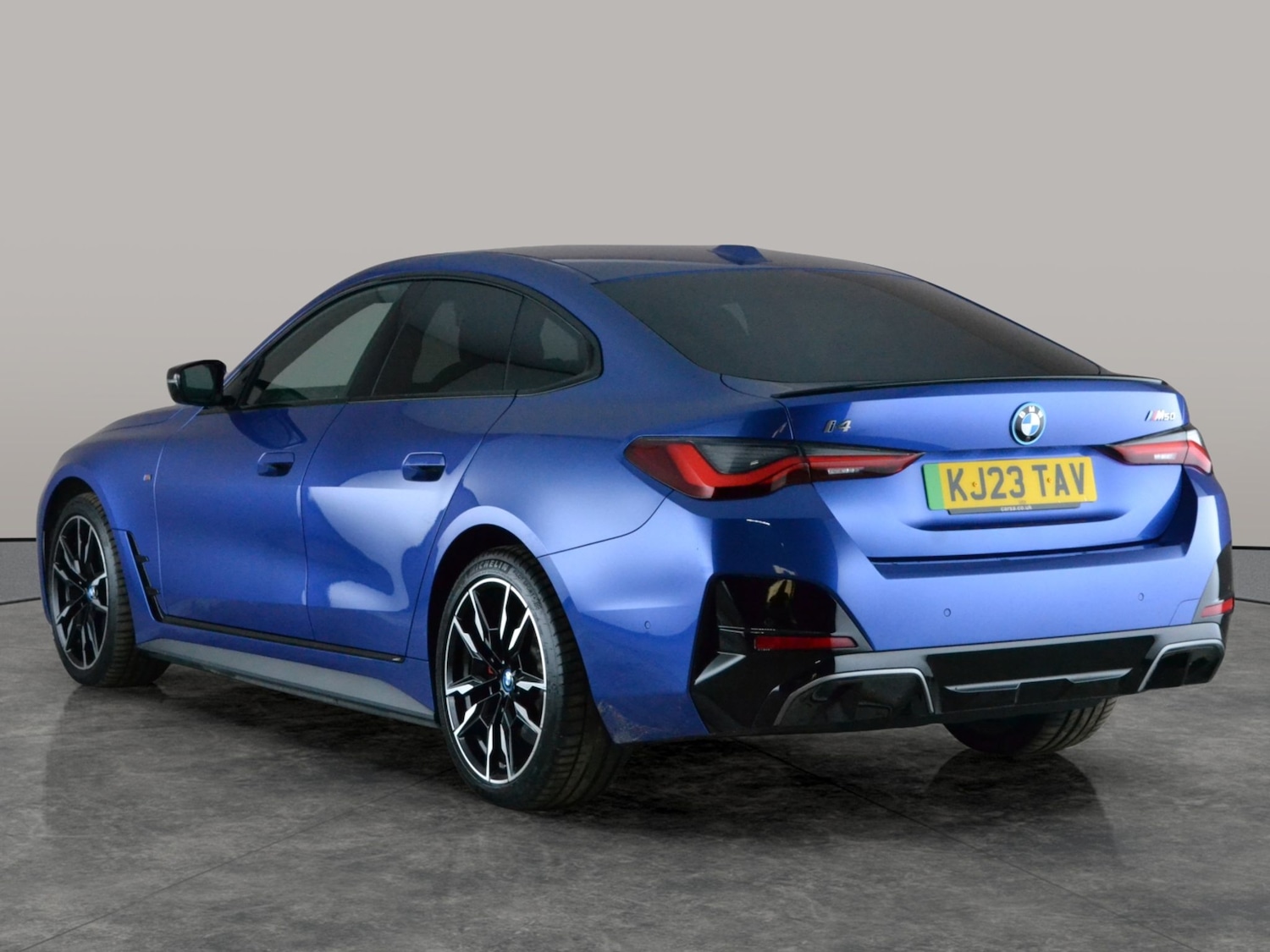 Used BMW i4 2023 for sale - 77873094: Photo 13