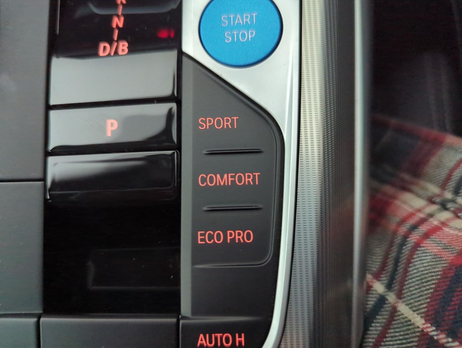 Used BMW i4 2023 for sale - 77873094: Photo 22