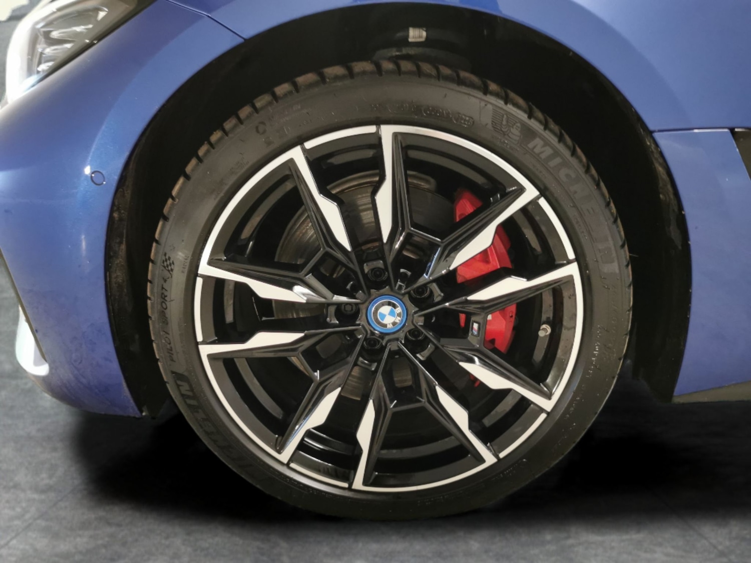 Used BMW i4 2023 for sale - 77873094: Photo 32