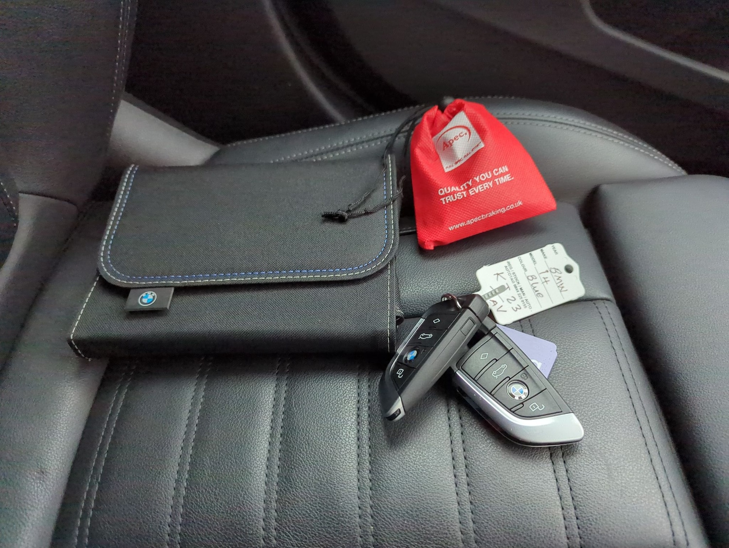 Used BMW i4 2023 for sale - 77873094: Photo 40